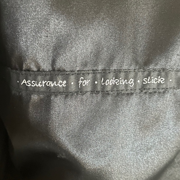 Black Leather Jacket Satin Lined Like New Women's Small - Picture 15 of 15